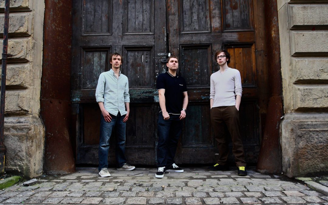 Mixing ‘A Humdrum Star’ –  by GoGo Penguin